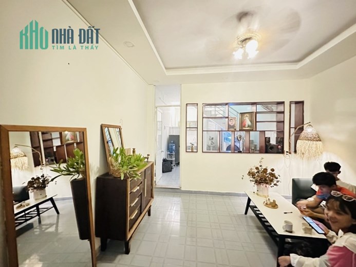 BÁN NHÀ PHƯỚC LONG A QUẬN 9 - DT 60m2 - 2 TẦNG ĐÚC KIÊN CỐ - 2 PHÒNG NGỦ - CHỈ 3X TỶ