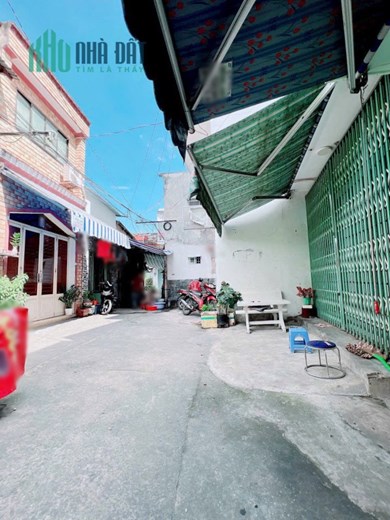 Nhà bán Trệt, lầu hẻm 5m 734 Đoàn Văn Bơ P16Q4 - 2 Tỷ 650 Triệu