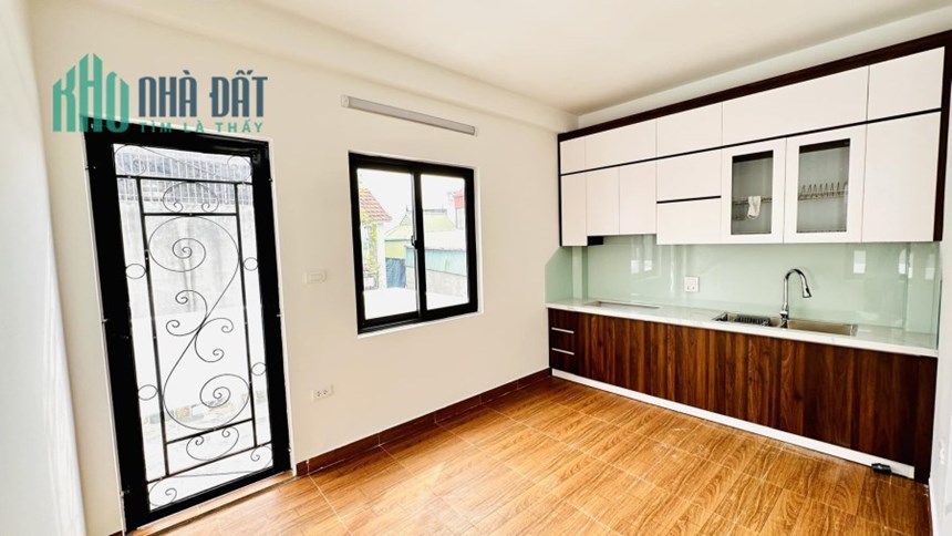 BÁN NHÀ TRẦN KHÁT CHÂN HAI BÀ TRƯNG 5 TẦNG THANG MÁY MẶT TIỀN KHỦNG 6M KINH DOANH 40M 6 TỶ