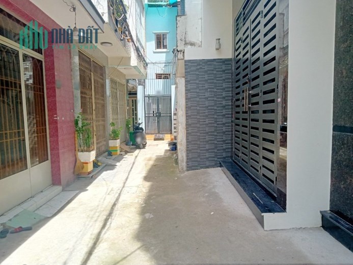 Nhà bán mới đẹp 4 Tầng hẻm 219 Dương Bá Trạc P1Q8