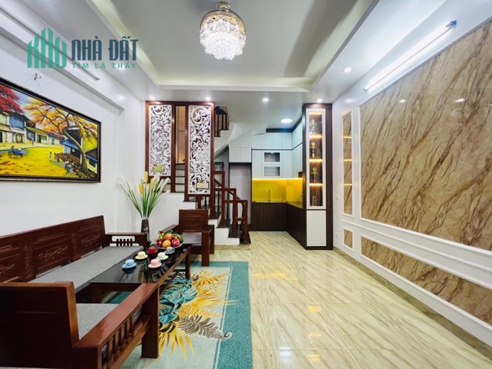 20m ô tô tránh, ngõ thông tứ tung, thoáng sạch, bán nhà Phương Mai
