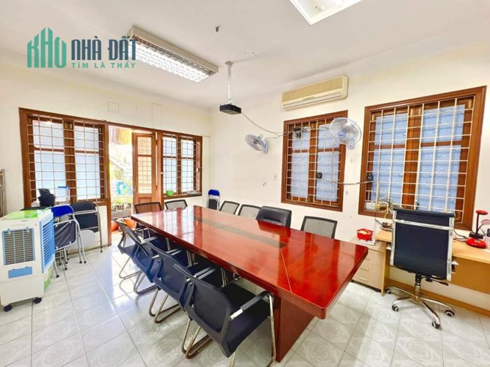 HÀNG HIẾM TẠI PHỐ NGUYỄN CÔNG HOAN, BA ĐÌNH, 100M2 MÀ GIÁ CHỈ 17.5 TỶ