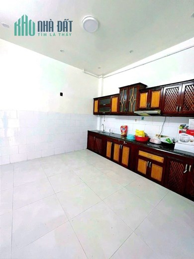 Nhà mới gần MT Nguyễn Thị Tần Phường 2 Quận 8 - giá 6tỷ4