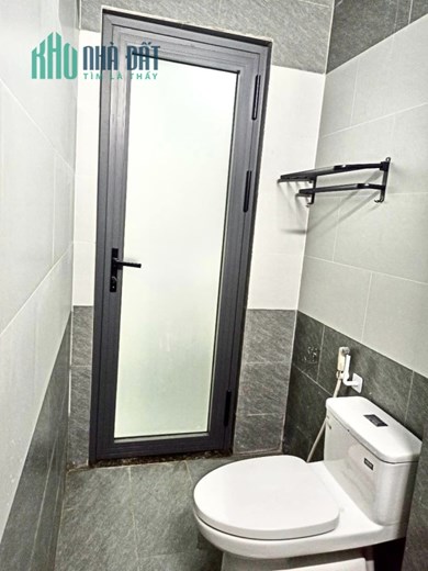 CHO THUÊ tầng trệt SHOP HOUSE Tân Bình – Giá thuê 13 triệu/tháng gần ngã ba Âu Cơ & Lũy Bán Bích.