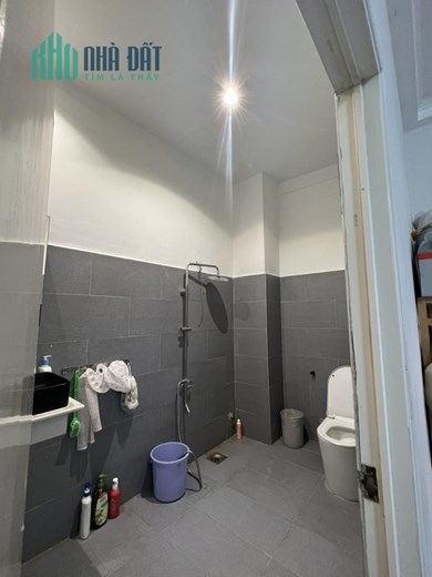 Cho Thuê Mặt Bằng Kd Lầu 1+ Phòng Trọ Trung Tâm Phường Phạm Ngũ Lão Quận 1