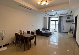 Chính chủ cho thuê căn hộ 2 phòng ngủ 112m2, full đồ có thể vào ở luôn tại Royal City - Thanh Xuân