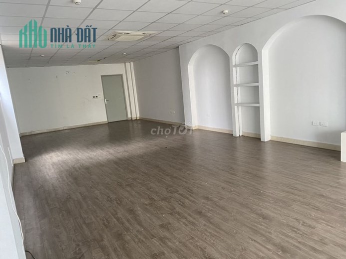 Cho thuê Văn phòng 160m2 Phố Đoàn Thị Điểm, Đống Đa, Hà Nội.