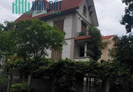CHO THUÊ NGUYÊN BIỆT THỰ KHU VỰC HOÀNG MAI - GẦN VIỆN NỘI TIẾT 1100M2, MT 45M GIÁ 85 TRIỆU/THÁNG.