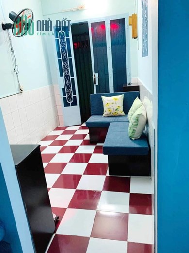 Nhà 3 tầng đường Đề Thám P. Cô Giang Q1. Giá 2,88 tỷ TL