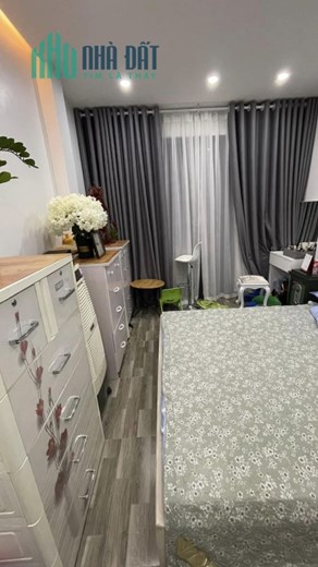 CẦN BÁN GẤP NHÀ PHÔ TÔN ĐÚC THẮNG, NGÕ THÔNG KINH DOANH, Ô TÔ ĐÕ CỬA, VÀI BƯỚC LÀ RA PHỐ, NHÀ 5