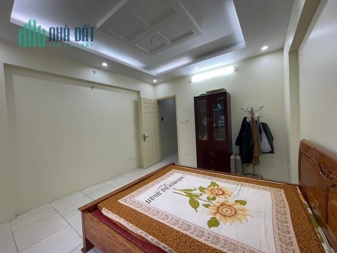 Nhà tôi bán đất cũng bán, Quang Trung, Hà Đông, 56m2, 4 tầng, 4 m mặt tiền, giá 10,5 tỷ.