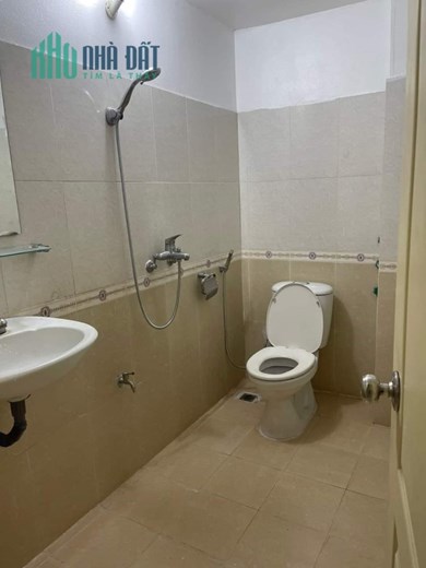 Nhà tôi bán đất cũng bán, Quang Trung, Hà Đông, 56m2, 4 tầng, 4 m mặt tiền, giá 10,5 tỷ.