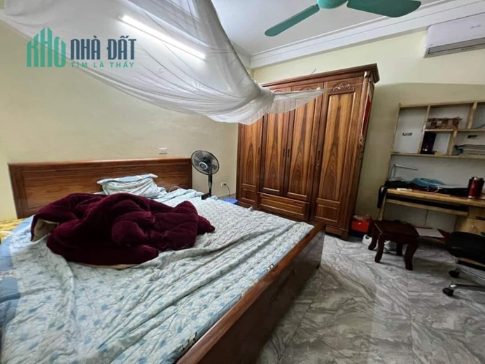 Bán nhà Phan Đình Giót, Hà Đông, 51m2, 3 tầng, giá 4,3 tỷ.
