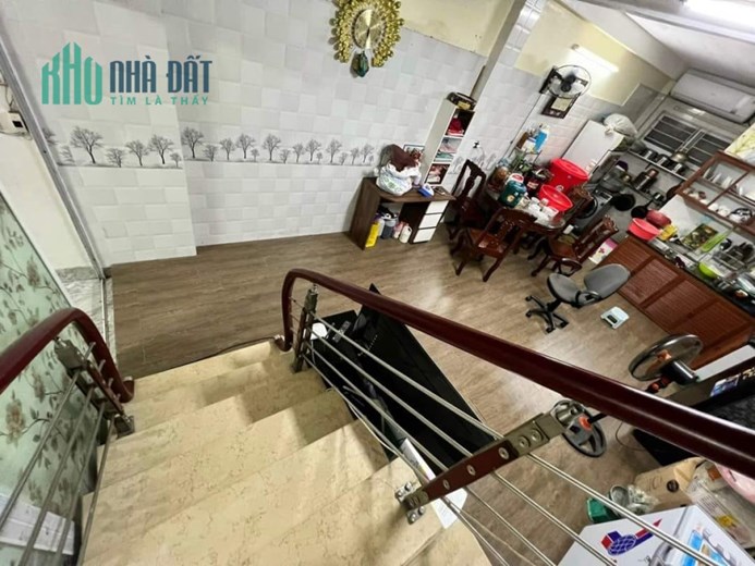 Bán nhà Phan Đình Giót, Hà Đông, 51m2, 3 tầng, giá 4,3 tỷ.