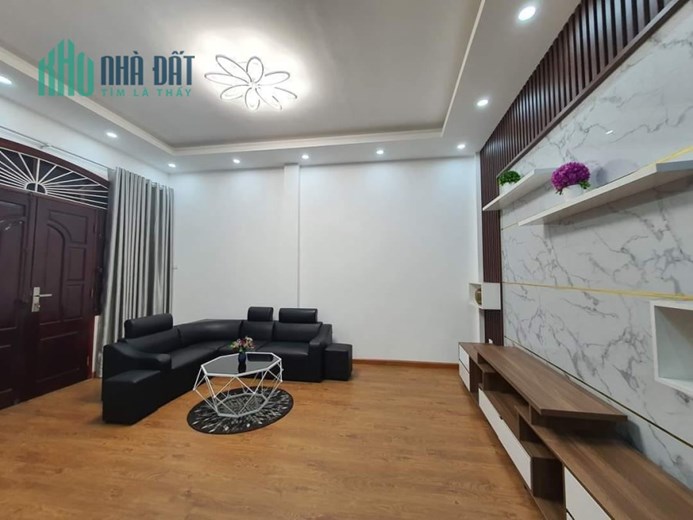 LÊ THANH BỬU - TẠ QUANG NGHỊ - K.I.NH DOANH - Ô TÔ - LÔ GÓC  - SÁT PHỐ - NGÕ THÔNG - NHÀ ĐẸP