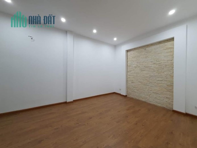 LÊ THANH BỬU - TẠ QUANG NGHỊ - K.I.NH DOANH - Ô TÔ - LÔ GÓC  - SÁT PHỐ - NGÕ THÔNG - NHÀ ĐẸP