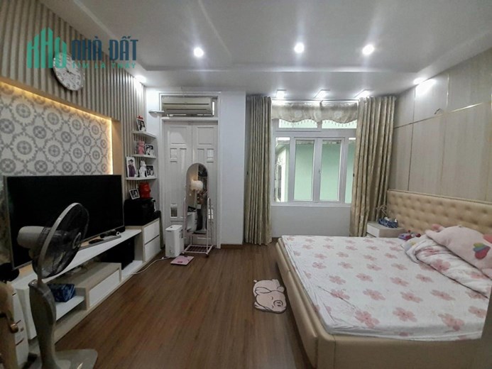 NHÀ ĐẸP THANH BÌNH, 65M,Ô TÔ TRÁNH, KINH DOANH GIÁ NHỈNH 6 TỶ.