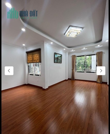 Cần cho thuê nhà nguyên căn 5 tầng mới ở Hoàng Hoa Thám 52m2.