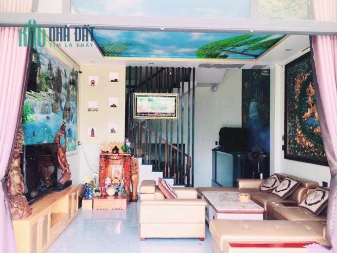 Bán nhà 4 tầng khu vực đường Nguyễn Nhàn, Cẩm Lệ. diện tích 84 m2. Giá 4.2 tỷ.