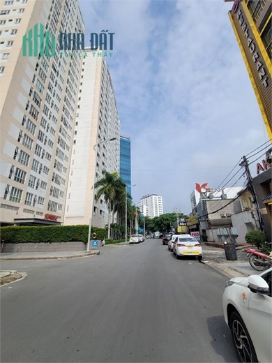 bán đất mặt tiền trung tâm thành phố mới TDM, phù hợp kinh doanh. đối diện CC cao cấp