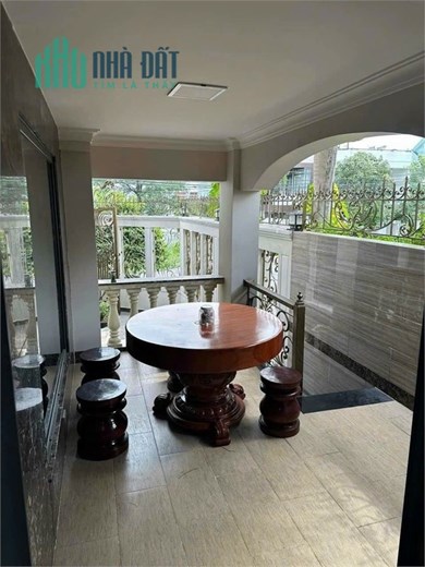 Bán gấp biệt thự trong KDC Tân Phong, Góc 2 MT, Thiết Kế Sang Trọng. 1 hầm 2 lầu