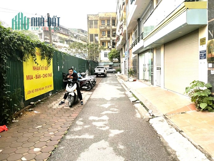 Bán nhà CẦU GIẤY, Mặt ngõ thông, ô tô, 55m, 5T, MT 5.5m, view Trường học, chỉ 12 tỷ 98