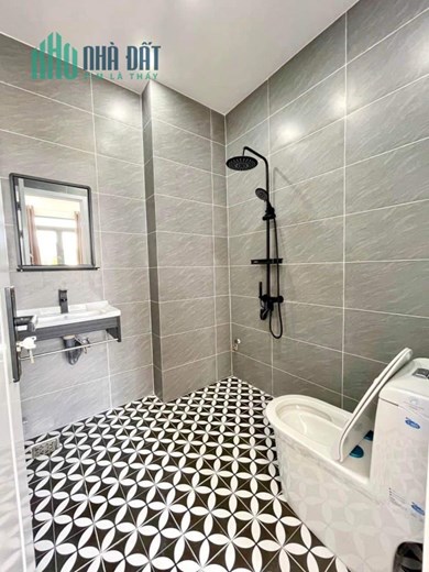 Đường Phạm Hữu Lầ Phú Mỹ Quận7 5.5m × 12m Nhà mới đang xây như hình