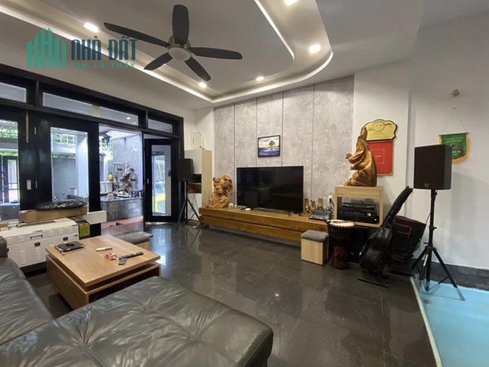 Nhà ĐẸP Hoà Xuân, đường 7.5, 4 Mê Lệch Mớt Mờ