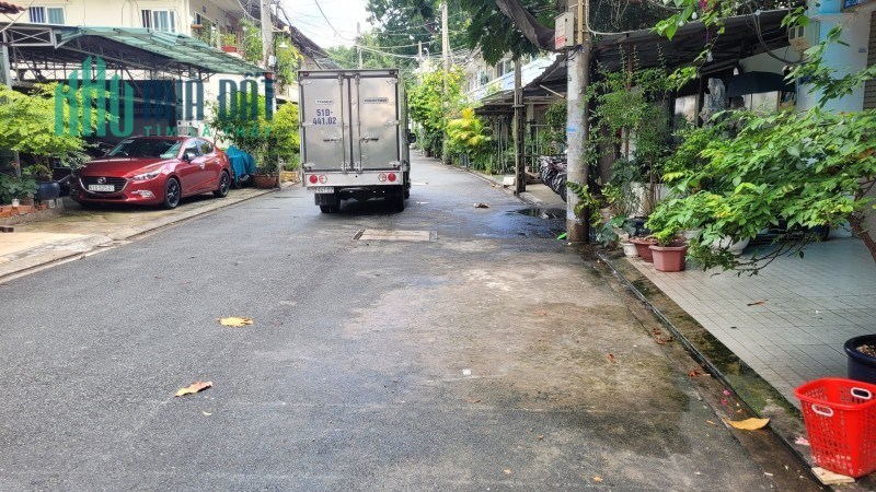 BÁN NHÀ PHÚ NHUẬN HXH 65 M2 2 TẦNG 3PN SỔ VUÔNG GẦN CV GIA ĐỊNH NGUYỄN KIỆM 4 TỶ.