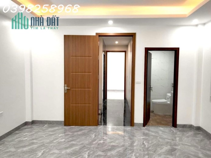 BÁN NHÀ THỊNH LIỆT, 52m2x 5T, MT5m, Ô TÔ ĐỖ CỬA, THANG MÁY, LÔ GÓC, KINH DOANH, CHỈ NHỈNH 6 TỶ