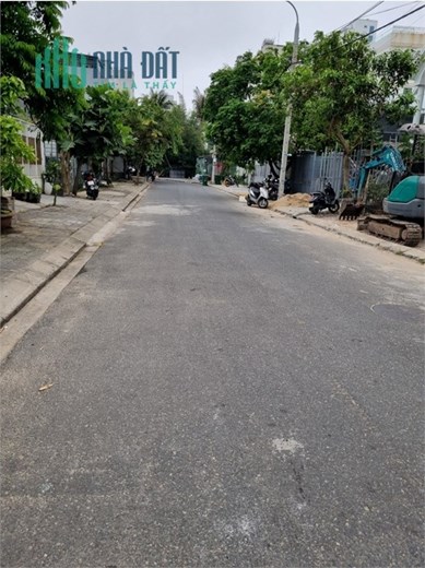 BÁN ĐẤT TẶNG NHÀ Ở NGON MẶT TIỀN SƠN TRÀ, CÁCH BIỂN MỸ KHÊ 100M