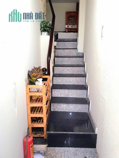 Nhà lô góc HXH HOÀNG SA TÂN ĐỊNH Q1 Gần  CẦU KIỆU 55M2 hơn 7 TỶ.