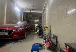 Bán nhà Đầm Trấu, Hai Bà Trưng 45m x 6T thang máy, gara, KD, 14.2 tỷ. LH: 0366051369