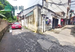 ĐẤT NGUYỄN CAO LUYỆN (NGÔ GIA TỰ) VỊ TRÍ ĐẮC ĐỊA - MẶT NGÕ Ô TÔ TRÁNH - KINH DOANH GÌ CŨNG ĐƯỢC -