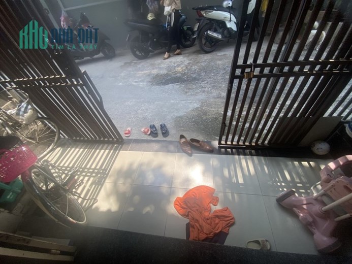 HIỆP BÌNH CHÁNH THỦ ĐỨC - HẺM XE TẢI - 2 TẦNG KIÊN CỐ  2 PHÒNG NGỦ - CHỈ 2 TỶ.