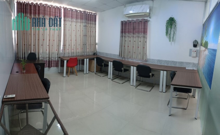 Văn phòng cho thuê tiện ích tại Quận 1