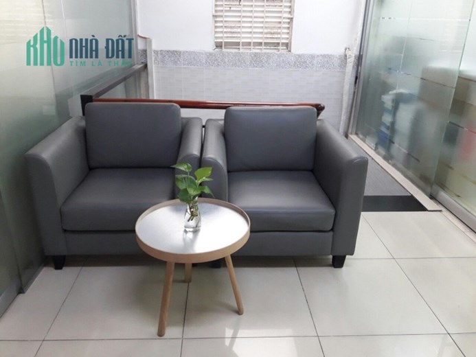 Văn phòng cho thuê tiện ích tại Quận 1