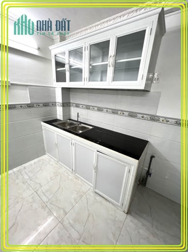 Cần bán rẻ nhà nhỏ xinh 1 trệt 2 lầu trung tâm Q1 TP.HCM
