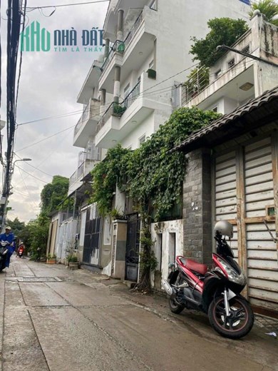 TÔI CẦN BÁN NHÀ NÁT HẺM XE HƠI HUỲNH TẤN PHÁT QUẬN 7 70M2 CHỈ 3,850 TỶ