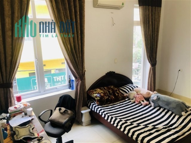 Bán Nhà Thạch Bàn, Ngõ Thông  Ô tô tránh, Kinh Doanh, 45m2, 5 Tầng, Nhỉnh 4 Tỷ.