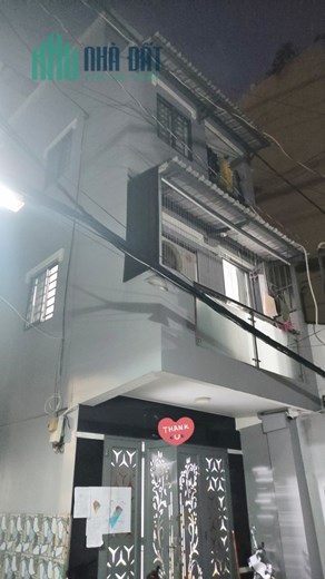 Nhả Hẻm Xe Hơi 6M, Quận 1, Ngay Cục Quản Lý Xuất Nhập Cảnh, 4 Tầng, ở ngay