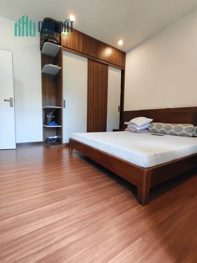Bán nhà Yên Hòa Cầu Giấy 42m2, 4T MT4m sổ vuông ngõ nông thoáng chỉ hơn 4 tỷ