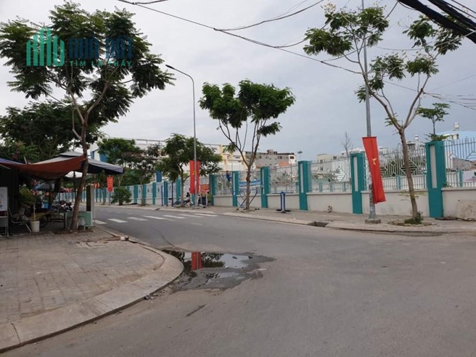 BÁN ĐẤT PHÙ HỢP XÂY CAO TẦNG, CHDV- SÁT BÊN HUỲNH TẤN PHÁT- QUẬN 7- KHÔNG LỘ GIỚI, KHÔNG QUY HOẠCH