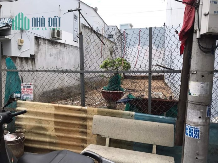 BÁN ĐẤT PHÙ HỢP XÂY CAO TẦNG, CHDV- SÁT BÊN HUỲNH TẤN PHÁT- QUẬN 7- KHÔNG LỘ GIỚI, KHÔNG QUY HOẠCH