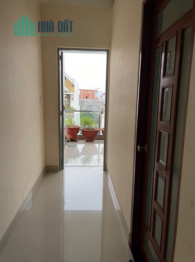 Bán nhà Mặt tiền Vip Hoàng Hoa Thám - quận  Bình Thạnh. 5 Tầng, ngang 4m, ko lộ giới, 8.9 tỷ