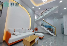 SÁT QUẬN 1 - HXH cách 1 căn- DT 45m- 2 Tầng-NHÀ MỚI ĐẸP - XÁCH VALI VÀO Ở NGAY- CHỈ 4 TỶ NHỈNH