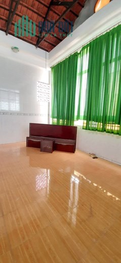Cho thuê NNC 3 tầng đường Mễ Cốc P15.Q8. Giá 8 triệu