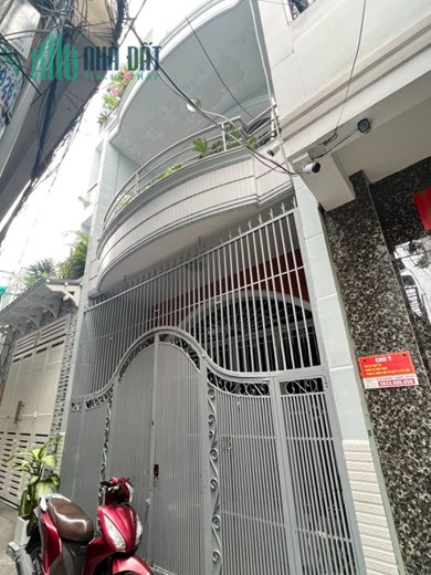 Cho thuê NNC 1 lầu hẻm thông đường Nguyễn Thị Tần P2Q8 - 9 Triệu