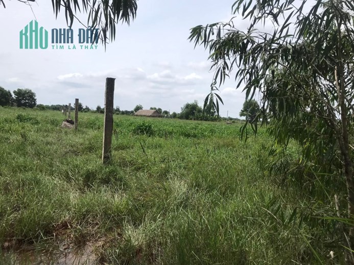 Đất Xuân Thới Thượng MT đường 58m x 32m - 1735m2 Chỉ 18 Tỷ