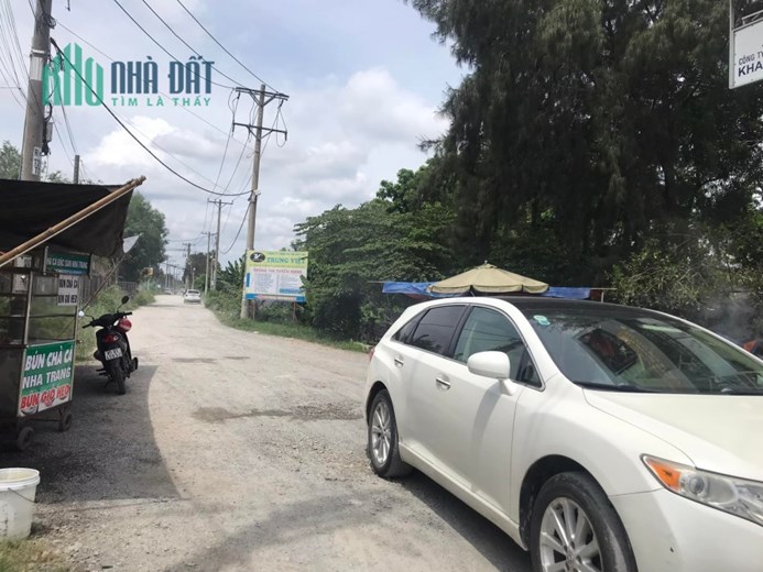 Đất Xuân Thới Thượng MT đường 58m x 32m - 1735m2 Chỉ 18 Tỷ